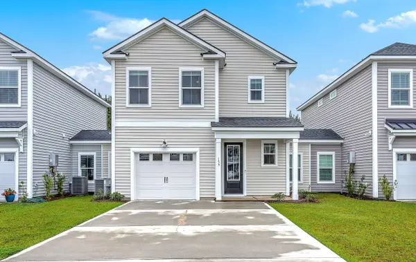 159 Hawthorne Landing Dr, Goose Creek, SC 29445