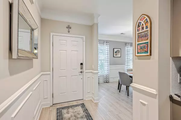 213 Shadybrook Dr, Summerville, SC 29486