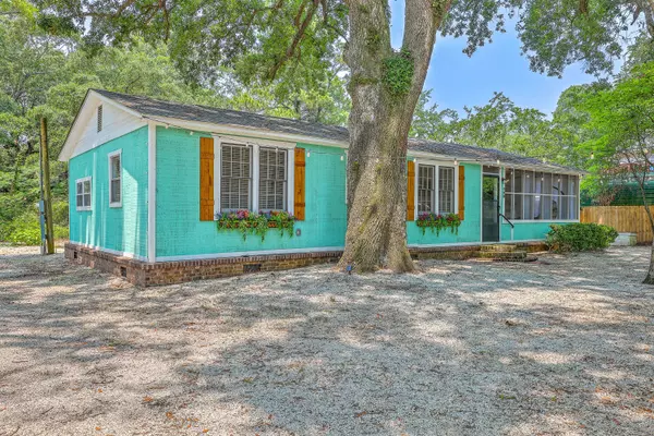 200 Hilltop Dr, Bonneau, SC 29431