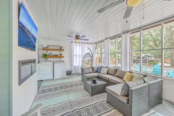 200 Hilltop Dr, Bonneau, SC 29431