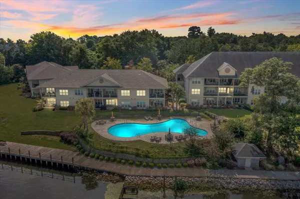 507 Ballard Ln, Santee, SC 29142