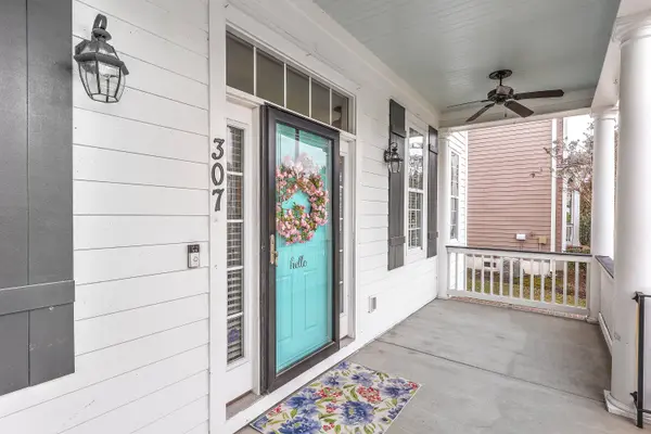307 Amaryllis Ave, Summerville, SC 29483
