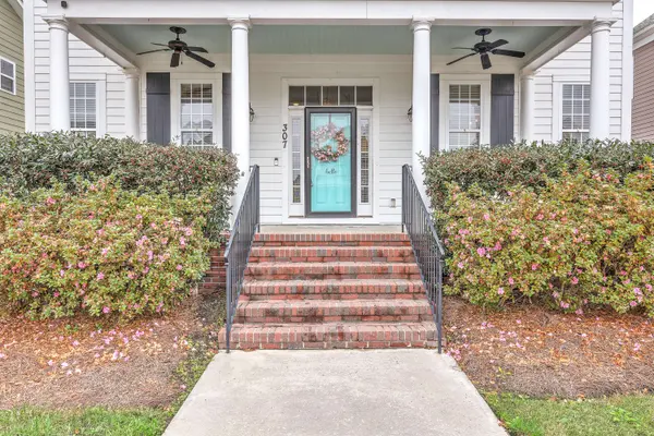 307 Amaryllis Ave, Summerville, SC 29483