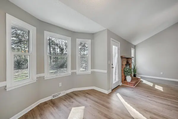 101 Mellard Ct, Goose Creek, SC 29445