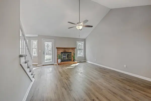 101 Mellard Ct, Goose Creek, SC 29445