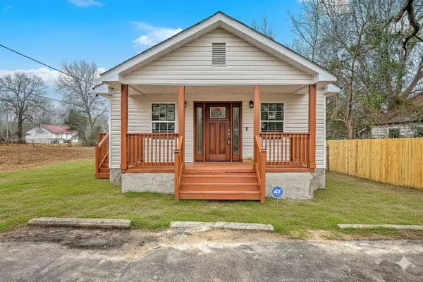 825 1st St, Orangeburg, SC 29115