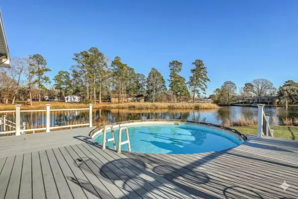 1009 Lion Heart Ln, Summerton, SC 29148