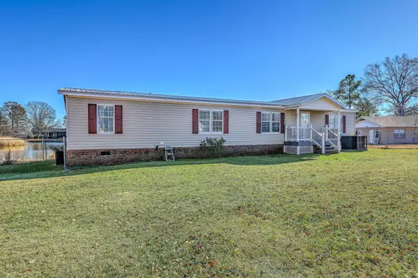 1009 Lion Heart Ln, Summerton, SC 29148
