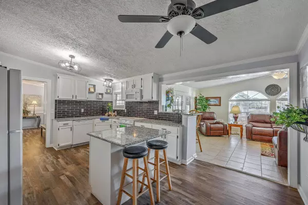 1009 Lion Heart Ln, Summerton, SC 29148