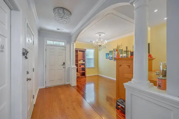 3811 Bonnecrest Ln, North Charleston, SC 29420
