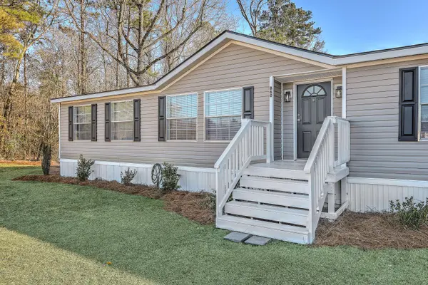 860 Toney Bay Rd, Holly Hill, SC 29059