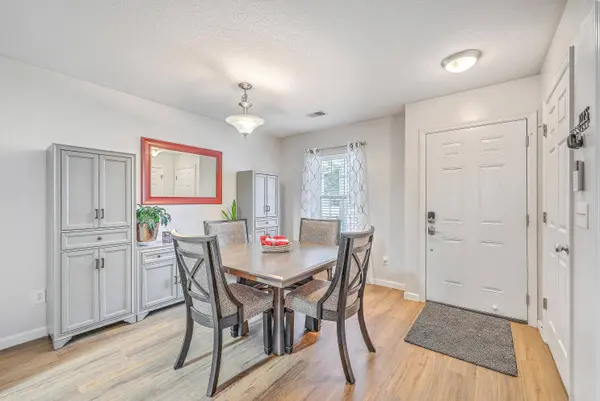 5201 Pomfret St, North Charleston, SC 29418