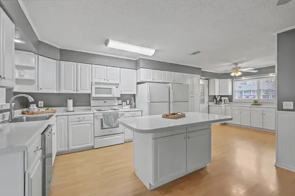 113 Jackson Rd, Ladson, SC 29456