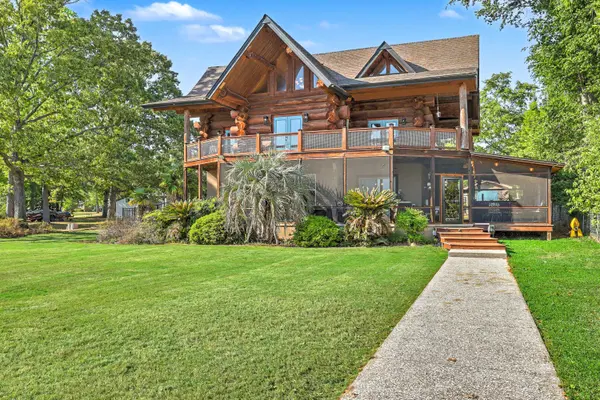 1537 Litzler Dr, Manning, SC 29102