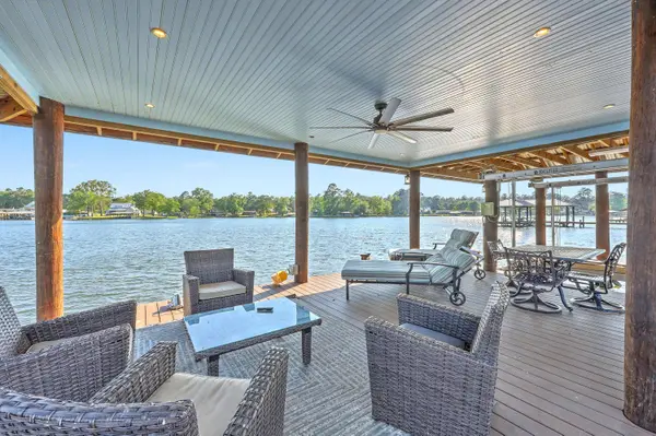 1537 Litzler Dr, Manning, SC 29102