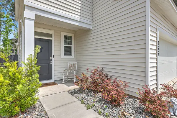 266 Sweet Cherry Ln, Summerville, SC 29486