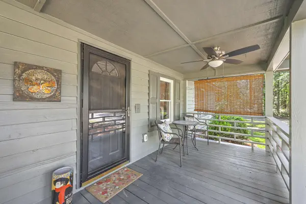 5709 Old Jacksonboro Rd, Ravenel, SC 29470