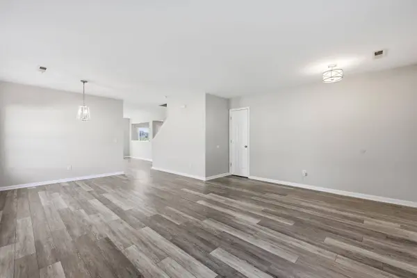 338 Deep River Rd, Summerville, SC 29486