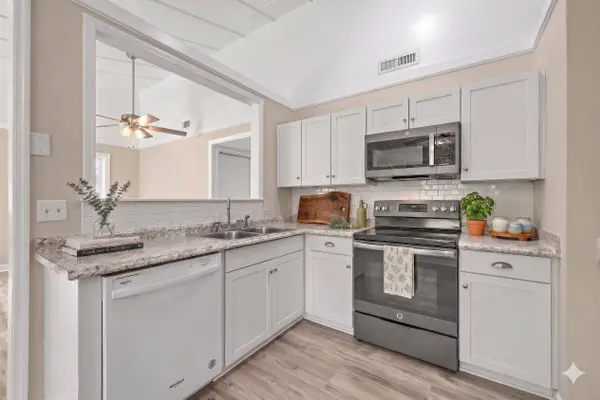 103 Tweed Ct, Summerville, SC 29486