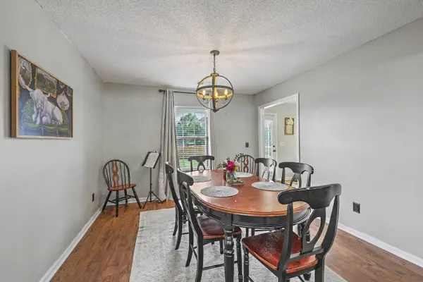 300 Dunning Rd, Summerville, SC 29486