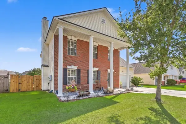 300 Dunning Rd, Summerville, SC 29486