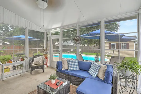 516 Rosings Dr, Summerville, SC 29486
