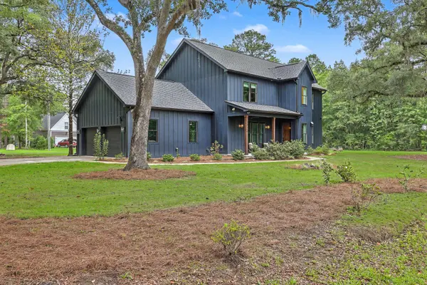 5715 Whistle Stop Ln, Ravenel, SC 29470