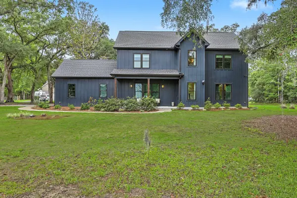 5715 Whistle Stop Ln, Ravenel, SC 29470