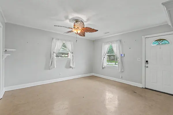 30 Belmar Ave, Goose Creek, SC 29445