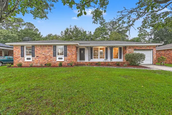 1234 Woodside Dr