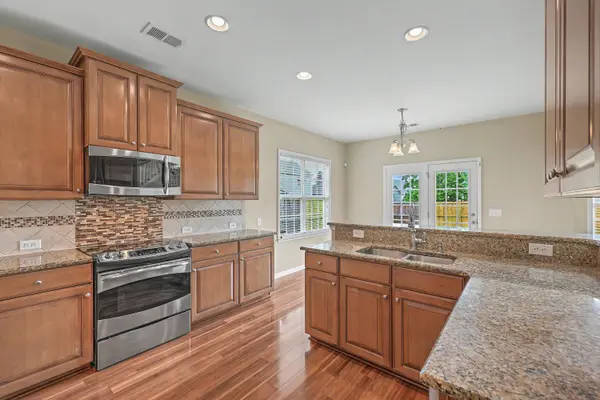513 Mountain Laurel Cir, Goose Creek, SC 29445