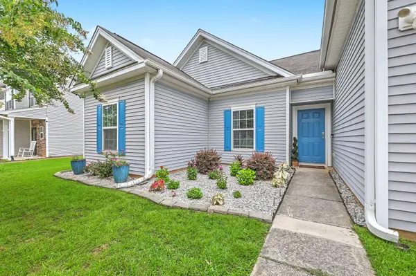 410 Gianna Ln, Goose Creek, SC 29445