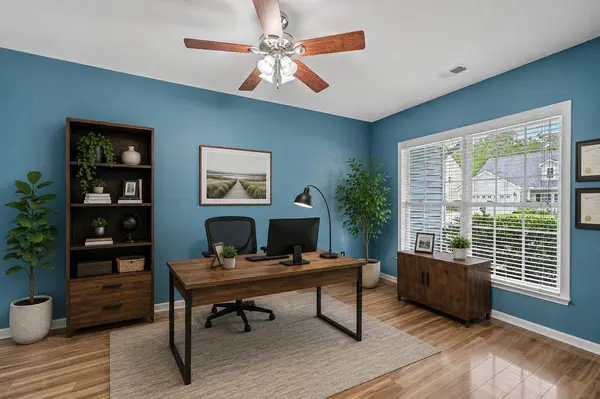 513 Mountain Laurel Cir, Goose Creek, SC 29445