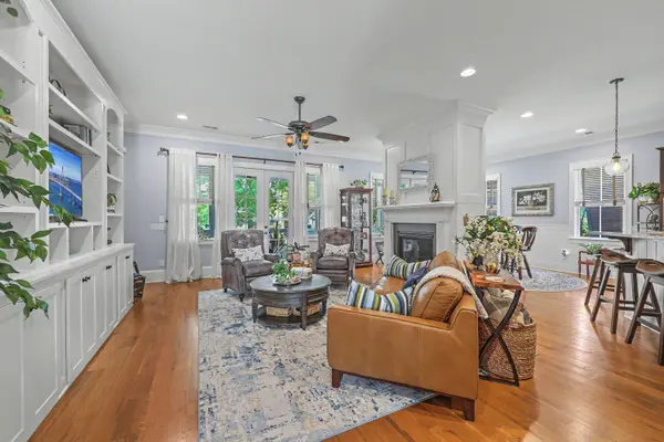 1260 Blue Sky Ln, Charleston, SC 29492