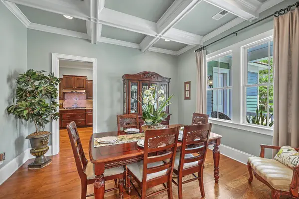 1260 Blue Sky Ln, Charleston, SC 29492
