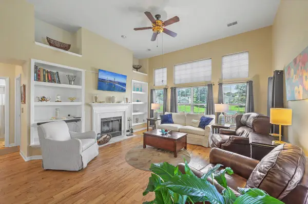 583 Ivy Cir, Charleston, SC 29414