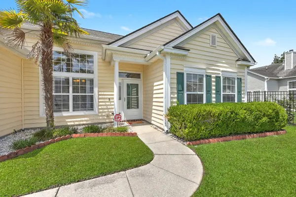 583 Ivy Cir, Charleston, SC 29414