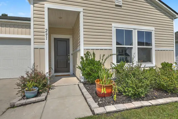 291 Firewheel Ct, Summerville, SC 29486
