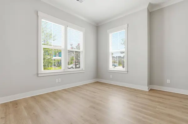 601 Blueway Ave, Summerville, SC 29486