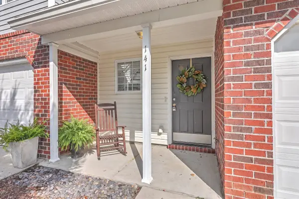 141 Darcy Ave, Goose Creek, SC 29445