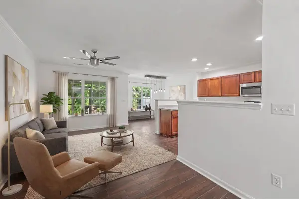 141 Darcy Ave, Goose Creek, SC 29445
