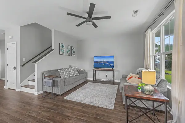 115 Worthington Dr, Moncks Corner, SC 29461