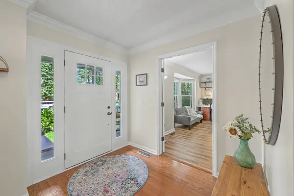 311 King Charles Cir, Summerville, SC 29485