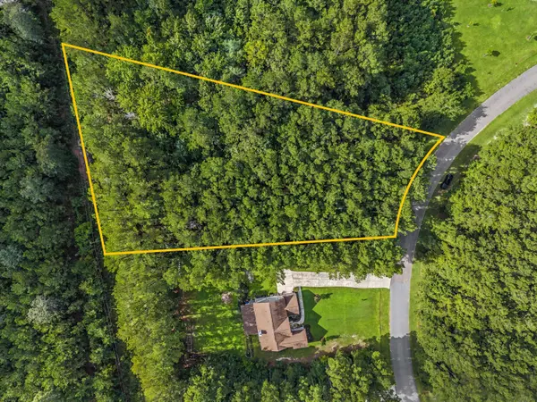 1109 Plantation Overlook Dr, Moncks Corner, SC 29461
