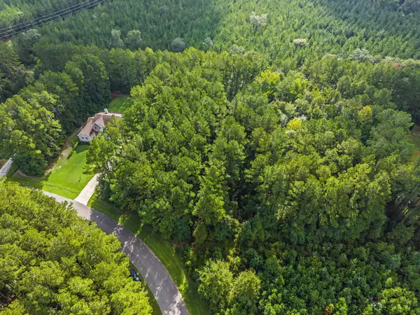 1109 Plantation Overlook Dr, Moncks Corner, SC 29461