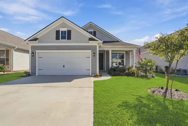 136 Leeward Lndg
