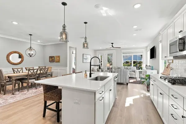 136 Leeward Lndg, Summerville, SC 29486