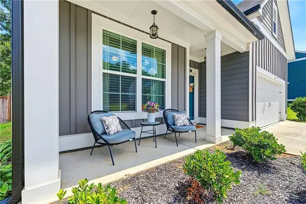 258 Creekstone DR, Dallas, GA 30132