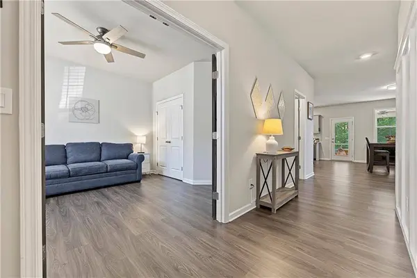 258 Creekstone DR, Dallas, GA 30132