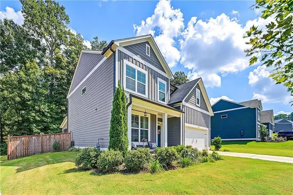 258 Creekstone DR, Dallas, GA 30132